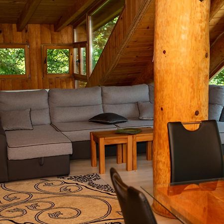 Guest House Mala Prica Zivinice Bagian luar foto