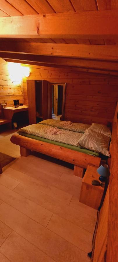 Guest House Mala Prica Zivinice Bagian luar foto
