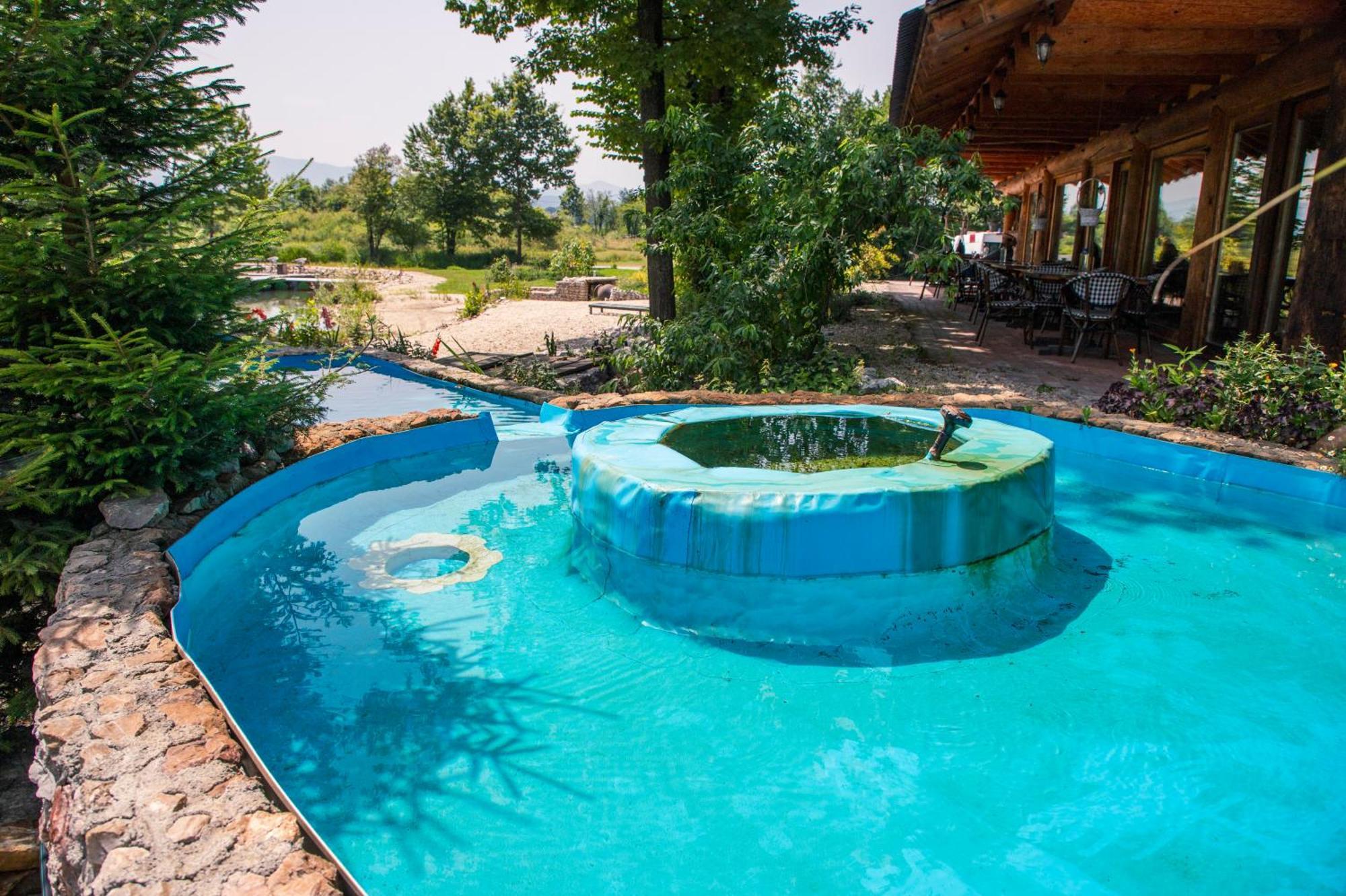 Guest House Mala Prica Zivinice Bagian luar foto